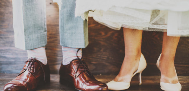 Style for couple in Weeding season